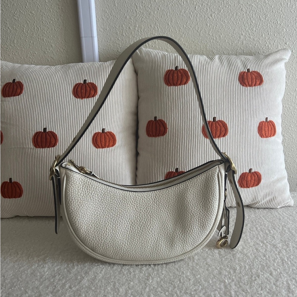 Coach Luna bag chalk